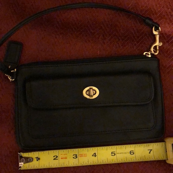 Coach wristlet, great condition! - Picture 2 of 5